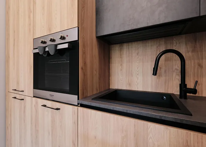 Gemelli Suite Design Con Jacuzzi By Hotea *